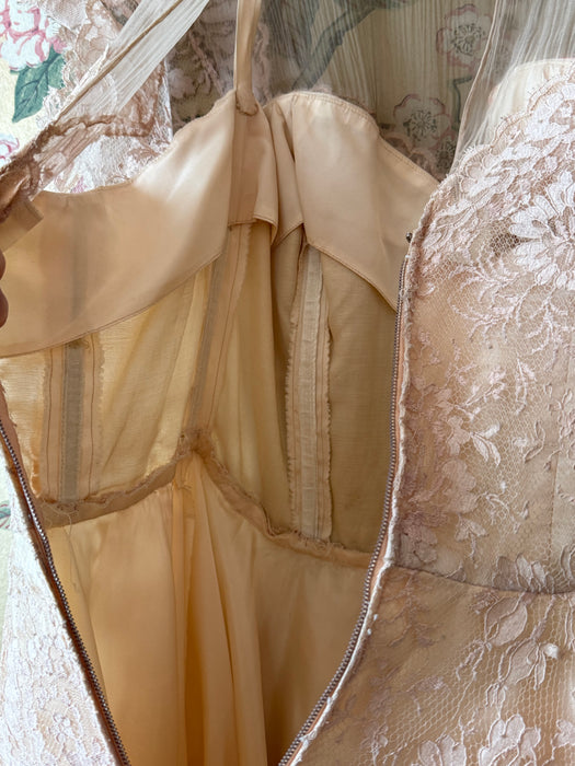 Exquisite 1950's Demi Couture Blush Shell Pink Chantilly Lace Party Dress / SM