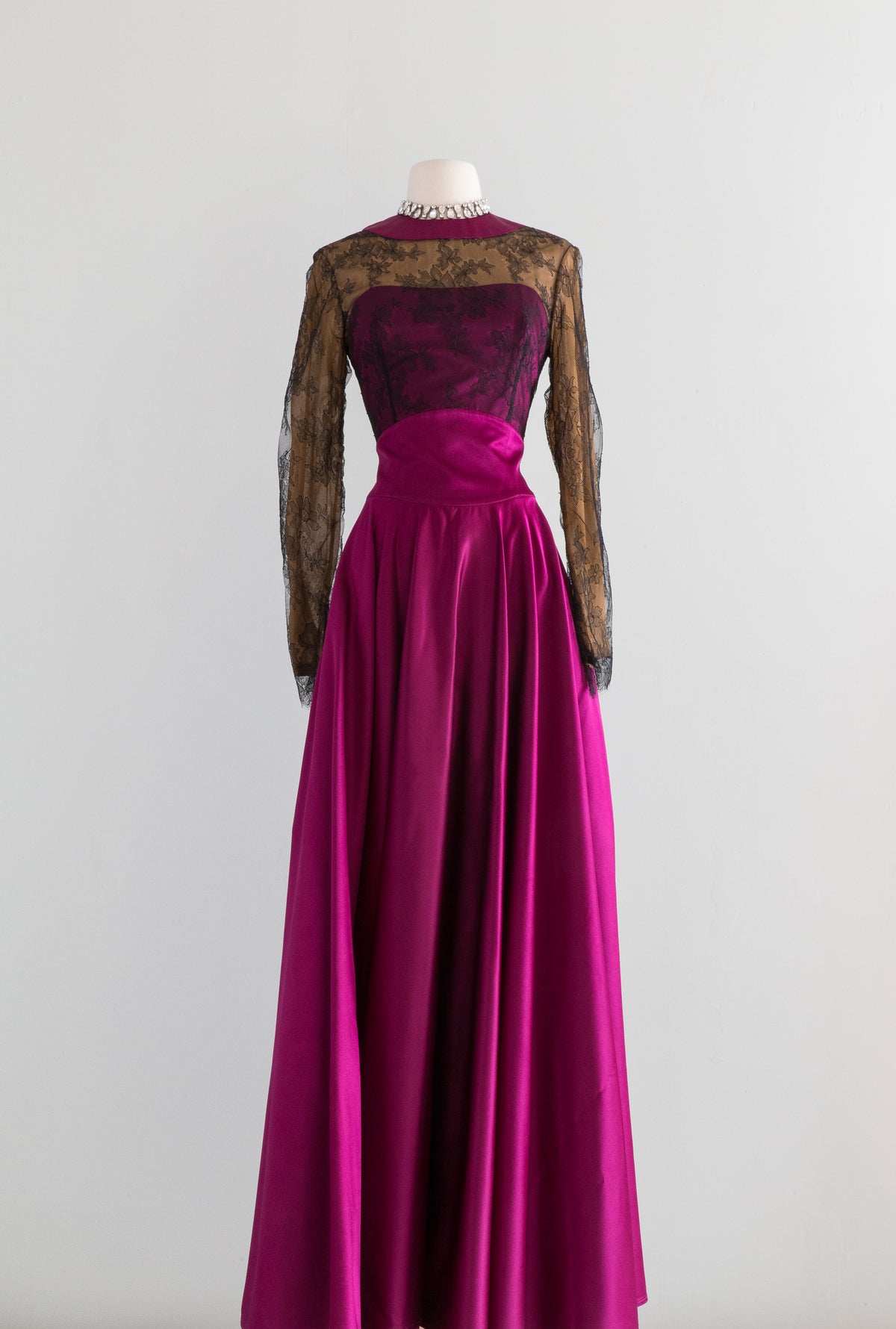 Stunning Vintage Peggy Jennings Couture fuschia Silk Evening Gown