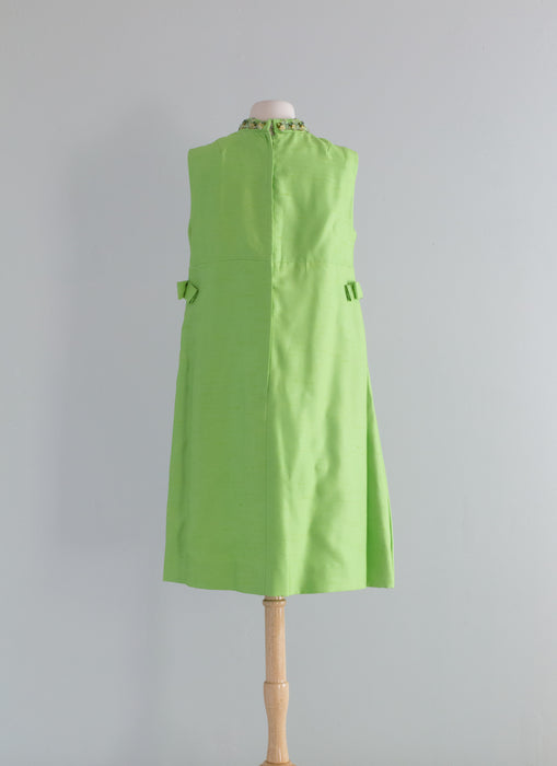 Fabulous 1960's Key Lime Shantung Shift Dress With Bows & Jewel Collar / Large