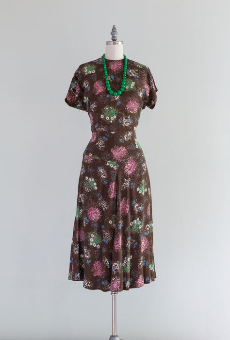 Lovely 1940's Chocolate Rayon Summer Floral Print Dress / Small