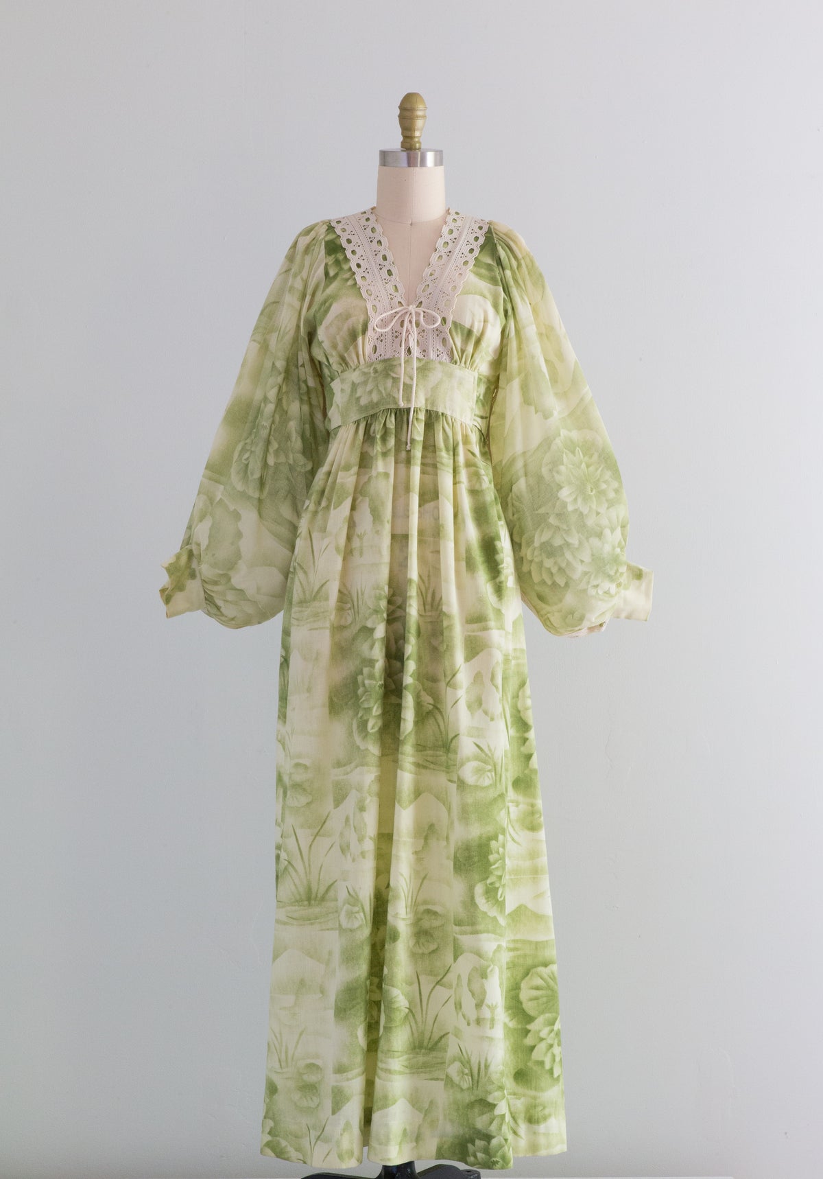 Dreamy 1970's Lily Pad Print Gunne Sax Style Maxi Dress / XS – Xtabay  Vintage