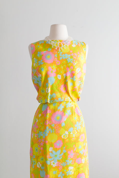 Delightful 1960's Floral Special Occasion Dress / Small