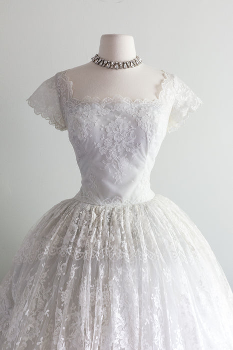 Spectacular 1950's Chantilly Lace Wedding Gown Lined in Pale Blue By Cahill / Medium