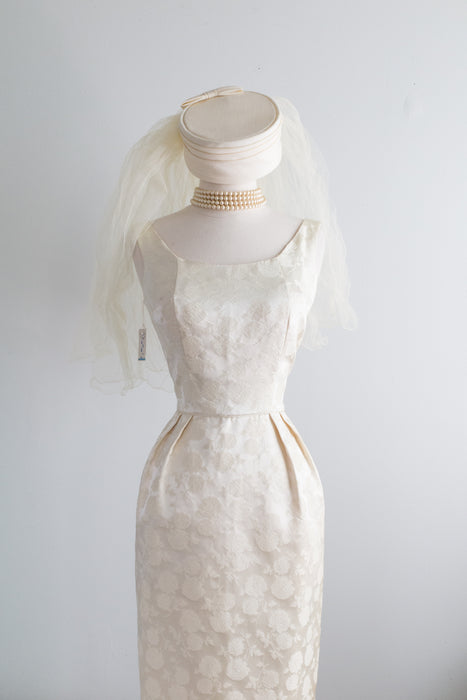 Darling 1960's Custom Made Pillbox Wedding Hat / OSFM