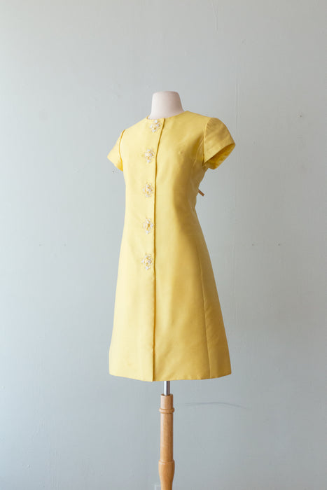 Fabulous 1960's Dynasty Silk Shantung Occasion Dress in Lemonade / Medium