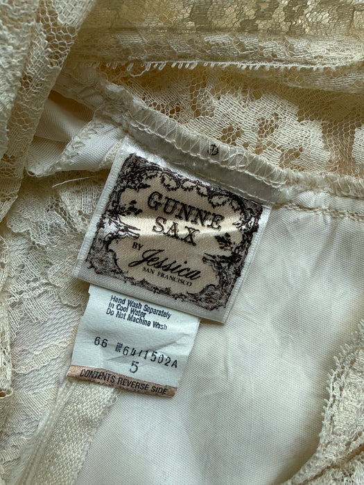 Romantic 1970's Gunne Sax Ivory Lace Bridal Dress / XS