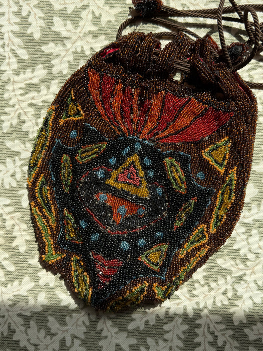 Beautiful 1920’s Hand Beaded Drawstring Hand Bag