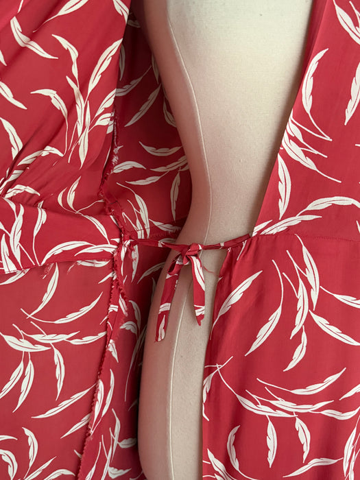 Glamorous 1940's Saybury Cold Rayon Dressing Gown In Coral Red / SM