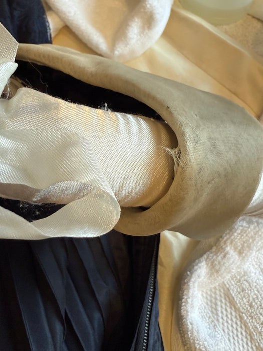 Elegant 1950's Navy Blue Silk Demi-Couture Pleated Evening Dress / S