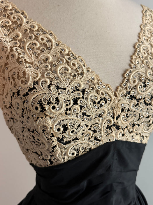 Exquisite Early 1950's Silk & Lace Evening Gown Attributed to Luna Karbo / SM