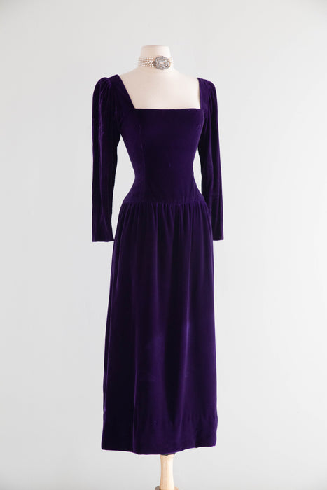 Exquisite Vintage Oscar de la Renta Aubergine Velvet Evening Dress / S