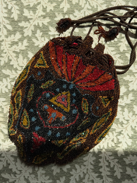 Beautiful 1920’s Hand Beaded Drawstring Hand Bag