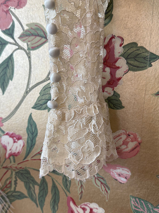 Darling 1960's Mini Mod Ivory Lace Wedding Dress / S