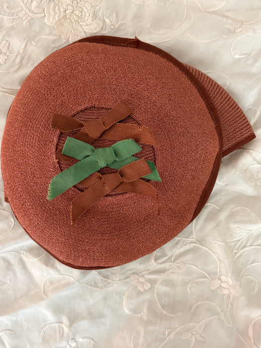 Whimsical 1930's Straw Tilt Hat With Bows