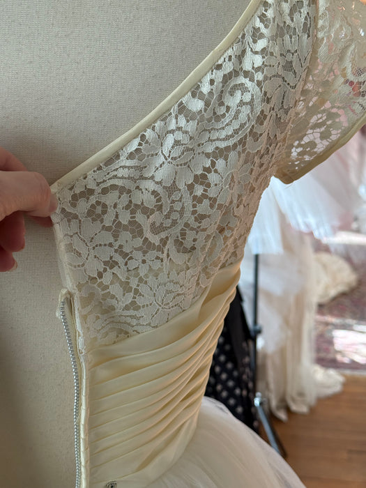 Quintessential 1950’s Vanilla Cupcake Tea Length Wedding Dress By Lorie Deb / Petite XS