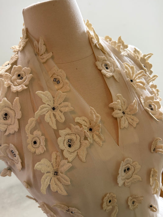 Ethereal 1950's Ivory Tulle Halter Dress With Lace Appliqués / XS