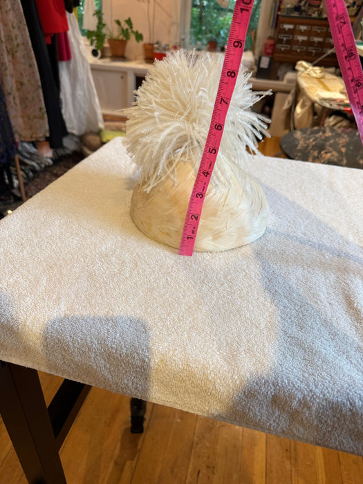 Wonderful Whimsical Midcentury Ivory Ostrich Feather Pom Pom Hat / OS