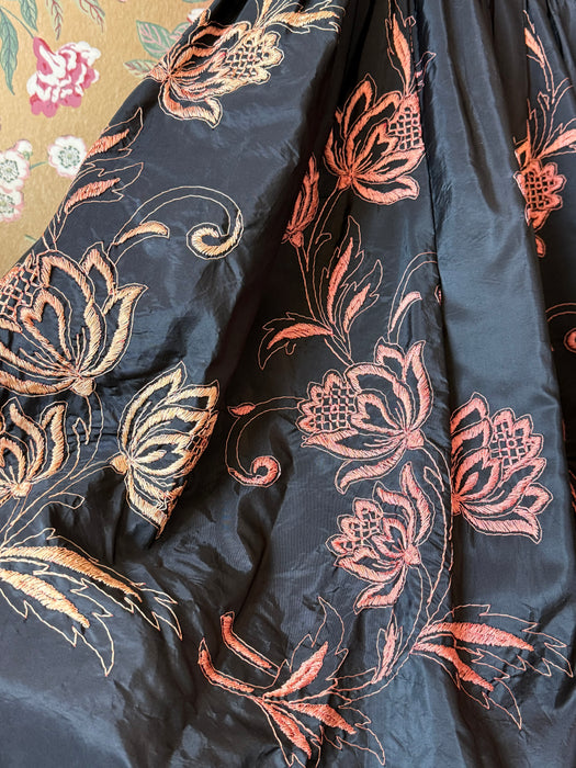 Stunning 1950's Jacobean Floral Embroidered Black Taffeta Party Dress / S