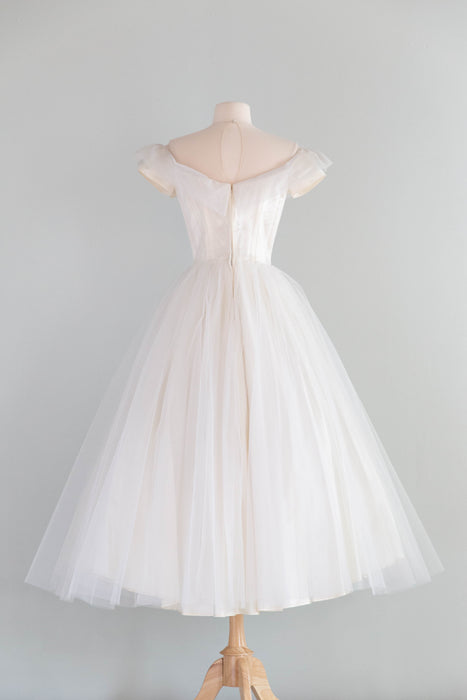 Exquisite Vintage 1950’s Ballet 🩰 Length Wedding Dress / S