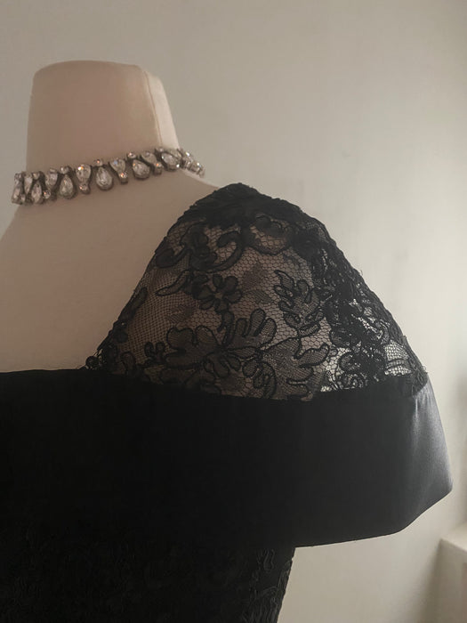 Dramatic 1950's Black Lace Couture Cocktail Dress / M