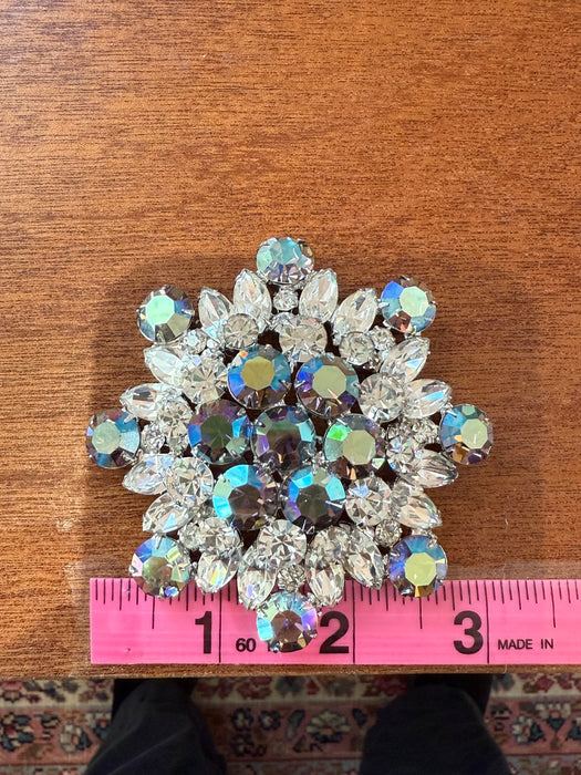 ❄️ Spectacular 1950’s Rhinestone 3” Snowflake Brooch ❄️