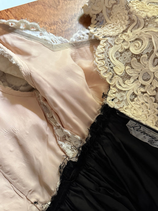 Fabulous 1970's Romantica By Victor Costa Evening Gown  / SM