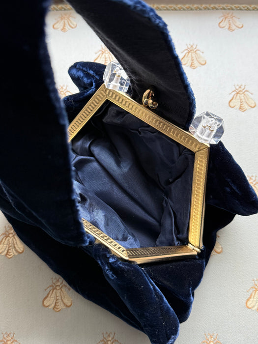 Fantastic 1930's Sapphire Blue Velvet Turban and Matching Handbag Set