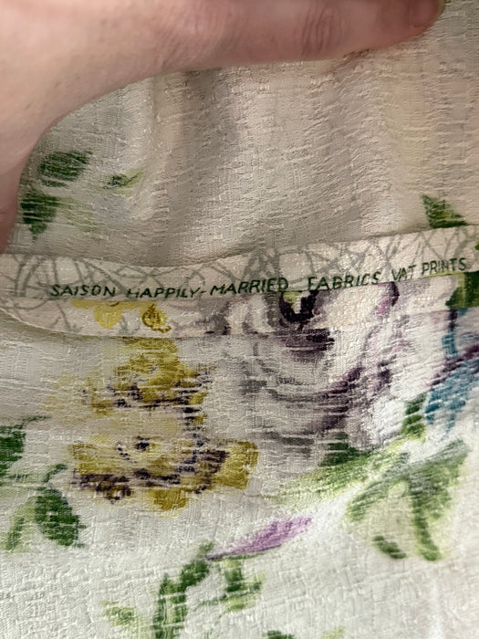 Rare 1950's Saison Happily Married Purple Rose Print Bark Cloth Dress / Waist 28"