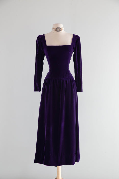 Exquisite Vintage Oscar de la Renta Aubergine Velvet Evening Dress / S