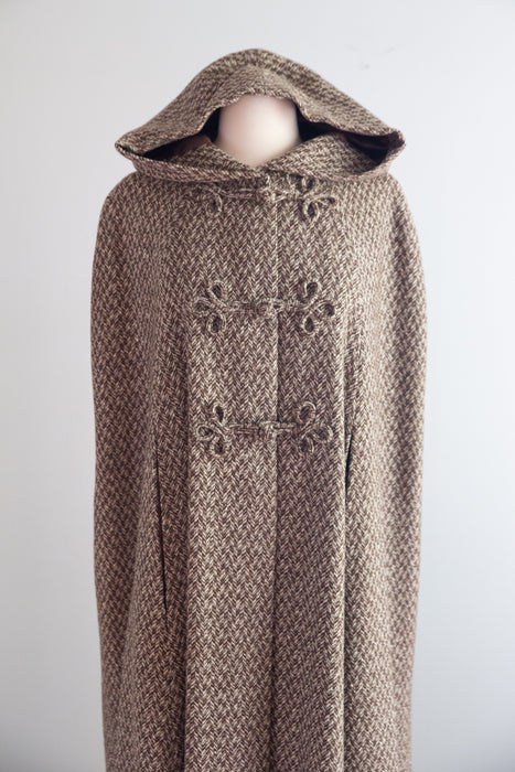 Dramatic 1970’s Wool Herringbone Full Length Hooded Cape / OSFM
