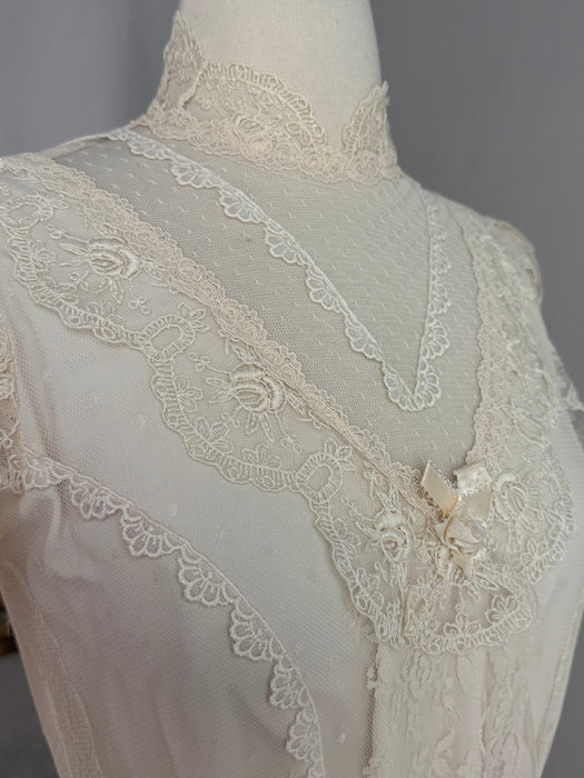Romantic 1970's Edwardian Inspired Lace & Swiss Dot Wedding Gown In Ivory Blush / M