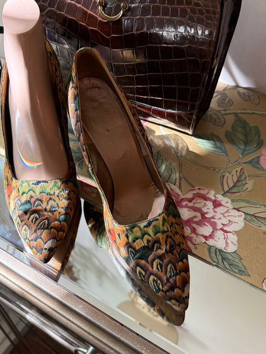 Fabulous 1950's Feather Print Satin Stilettos By QualiCraft / 8B