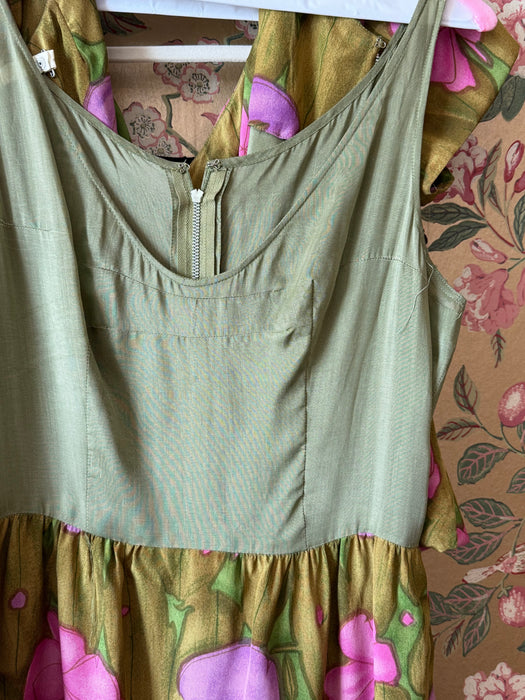 Elegant 1960's Silk Lily Pad Print Occasion Dress By Miss Winston / Small