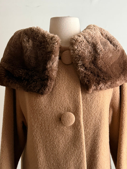 Classic 1950’s Charles Talbot Camel Cocoon Coat With Luxurious Fur Collar / SM