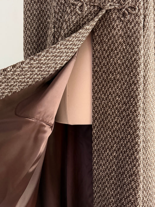 Dramatic 1970’s Wool Herringbone Full Length Hooded Cape / OSFM