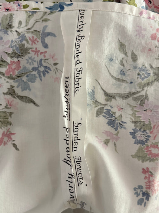 Luscious 1950's Waverly Polished Cotton "Garden Flowers" Print Dress / M