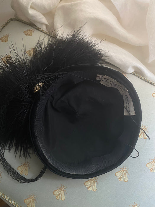 Spectacular 1940's Black Feathered Cocktail Hat By Ere Nouvelle New York / 22 1/2