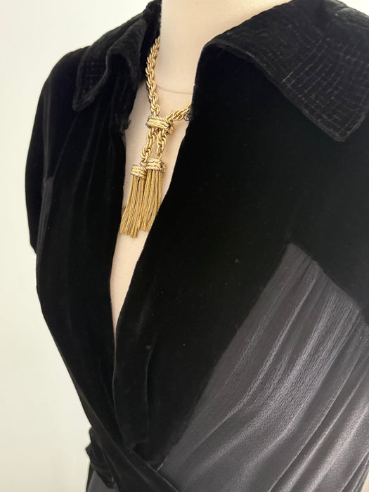 Elegant Late 1930's Black Evening Gown With Velvet Accents / M