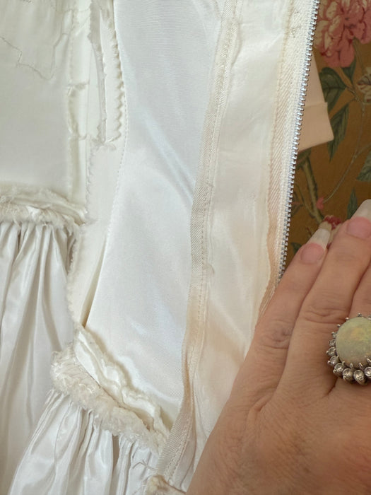 Spectacular 1950s Cahill of Beverly Hills Wedding Gown / Small
