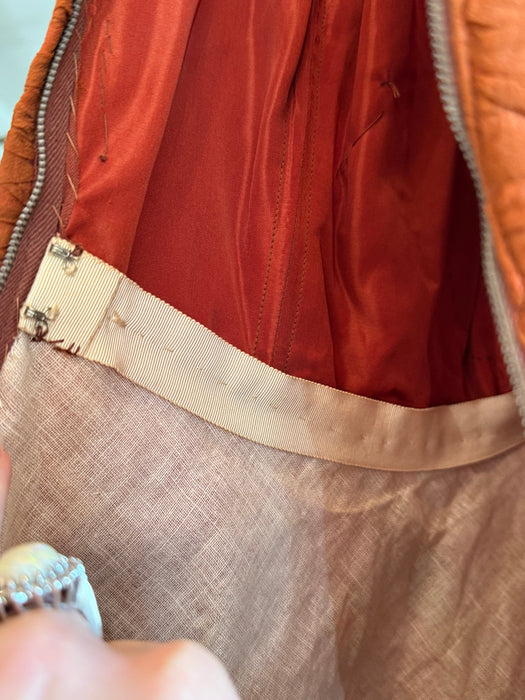 Spectacular 1950's Couture Evening Dress In Amber Basketweave Silk Chiffon / M