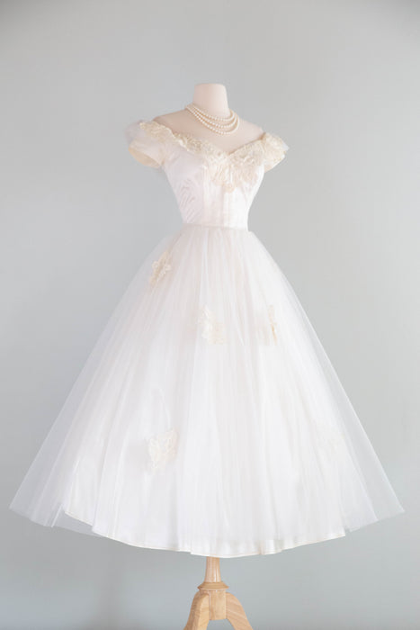 Exquisite Vintage 1950’s Ballet 🩰 Length Wedding Dress / S