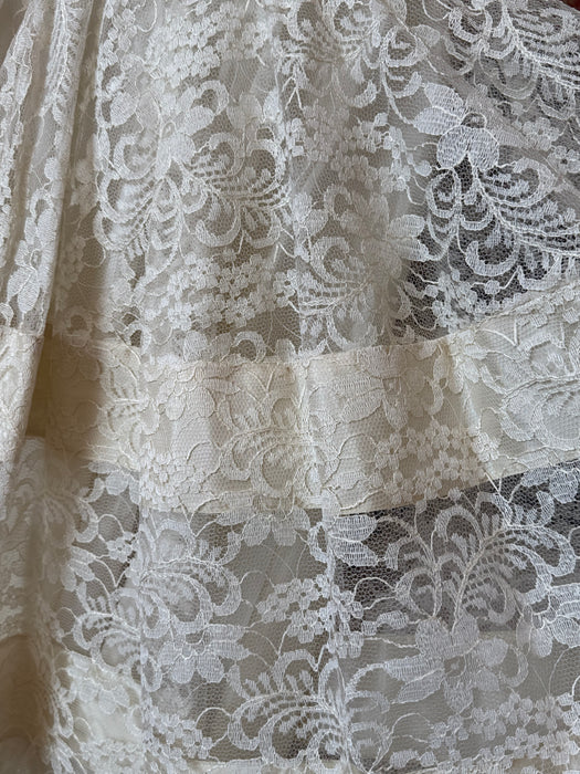Classic Late 1950's Ivory Lace Cupcake Wedding Dress / S