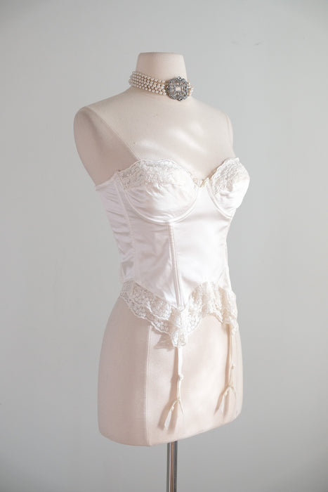 Vintage 1990's Ivory Silk & Lace Strapless Bustier Top by Victoria's Secret / 34C