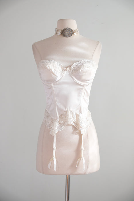 Vintage 1990's Ivory Silk & Lace Strapless Bustier Top by Victoria's Secret / 34C