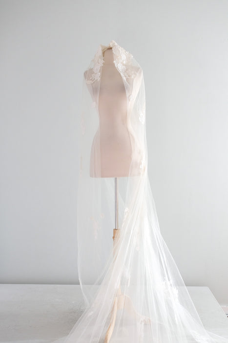 Vintage 1950's Cathedral Length Wedding Veil with Lace Roses / OS