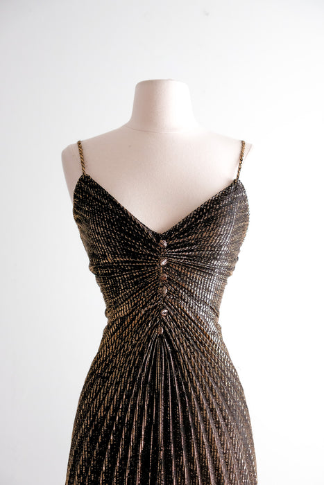 DAZZLING 1970's Marilyn Monroe Black & Gold Lurex Accordion Pleated Pa Xtabay Vintage DAZZLING 1970's Marilyn Monroe Black & Gold Lurex Accordion Pleated Pa Xtabay Vintage