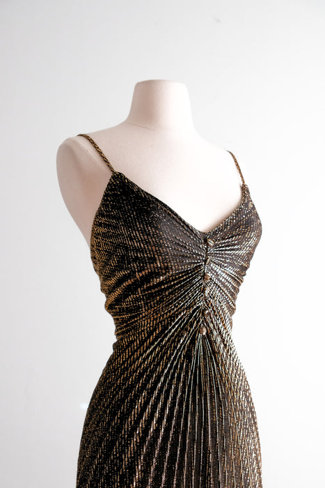 DAZZLING 1970's Marilyn Monroe Black & Gold Lurex Accordion Pleated Pa Xtabay Vintage DAZZLING 1970's Marilyn Monroe Black & Gold Lurex Accordion Pleated Pa Xtabay Vintage