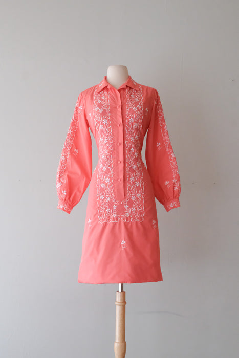 Adorable 1960's Floral Embroidered Salmon Shift Dress / Sz M