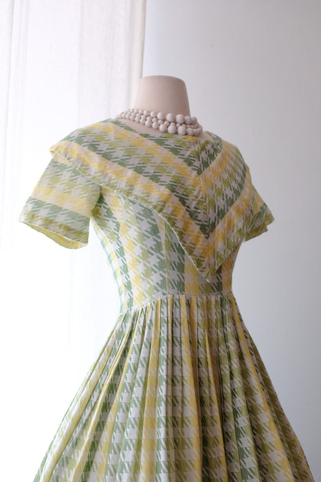 Darling 1950's Ombre Green Day Dress / Petite XS
