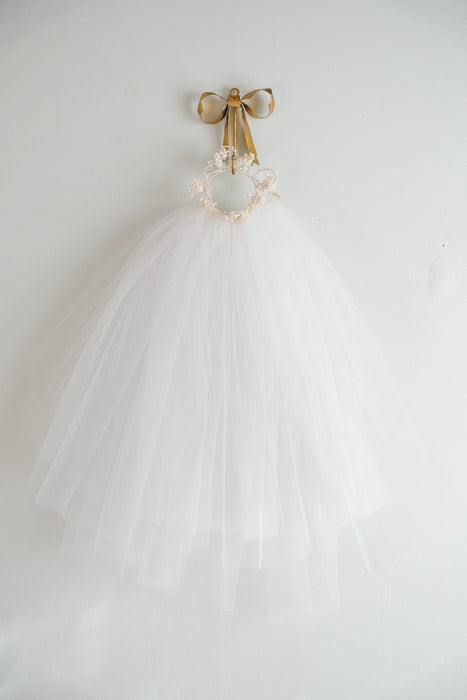 Exquisite 1950's Wax Flower Bridal Crown Veil / OS